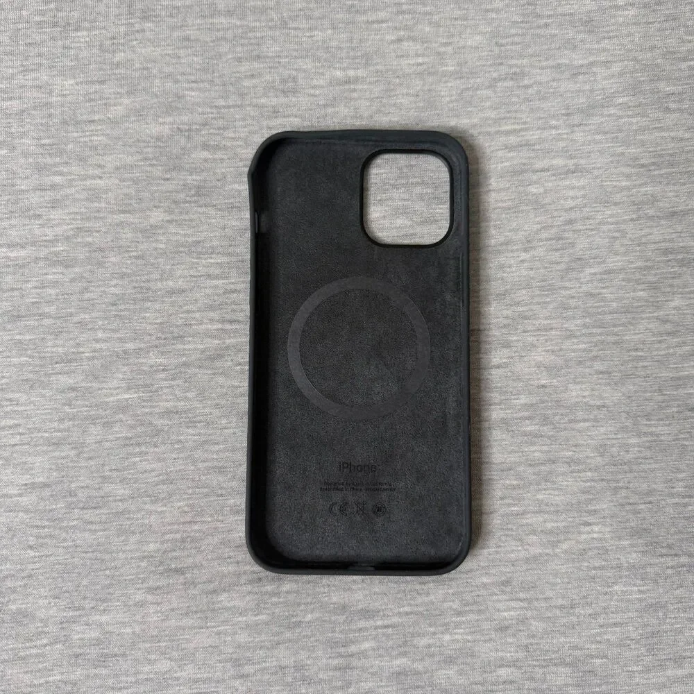 Apple Silicone Case with MagSafe for iPhone 12 Pro Max